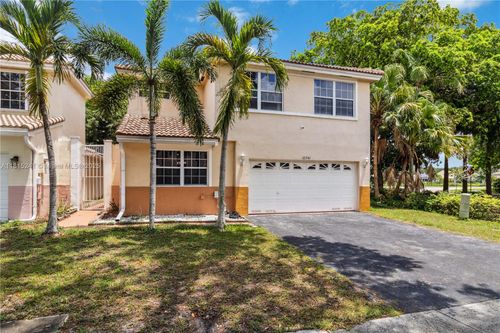 10741 N Saratoga Dr, Hollywood, FL, 33026-5003 | Card Image