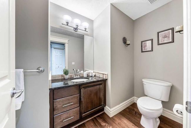 169 Signature Way Sw, House other with 5 bedrooms, 4 bathrooms and 4 parking in Calgary AB | Image 22