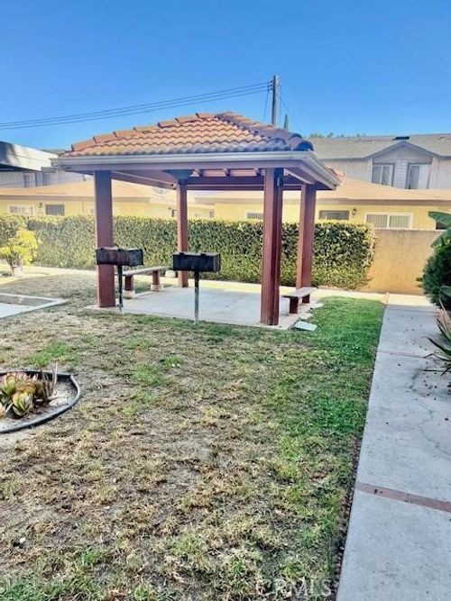 unit-16-15311 Gundry Ave, Paramount, CA, 90723-3991 | Card Image