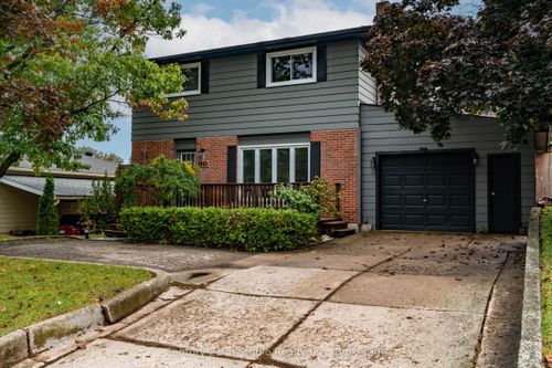 1065 10th Ave E, Owen Sound, ON, N4K3H9 | Card Image