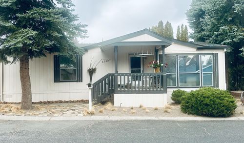 40-63687 Ranch Village Dr, Bend, OR, 97701-8500 | Card Image