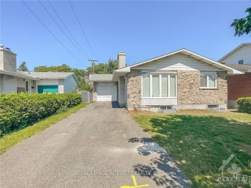 a-2636 Hickson Cres, Ottawa, ON, K2H6Y6 | Card Image