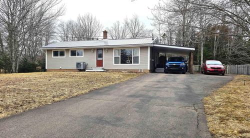 72 Morley Ave, Truro Heights, NS, B6L1M7 | Card Image