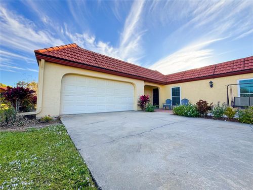 914 W Faith Cir, Bradenton, FL, 34212-3021 | Card Image