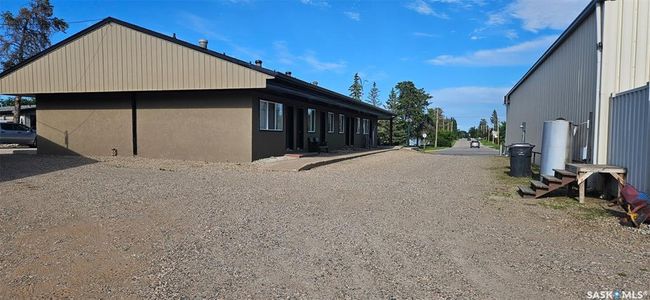 720 8 St W, Home with 0 bedrooms, 0 bathrooms and 40 parking in Nipawin SK | Image 11