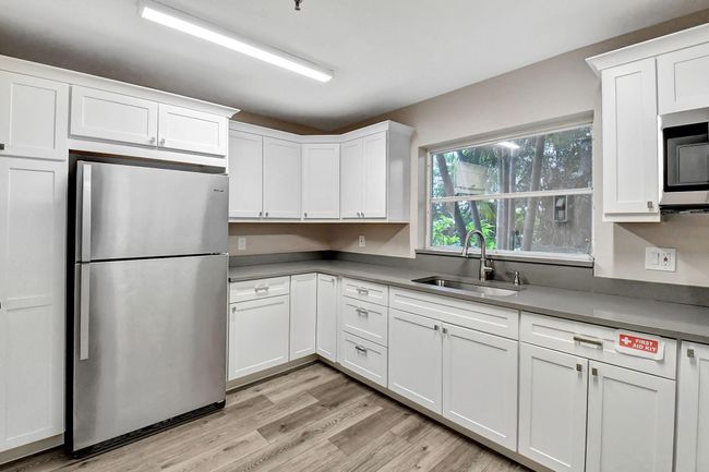 8129 Springtree Rd, Condo with 2 bedrooms, 2 bathrooms and null parking in Boca Raton FL | Image 38