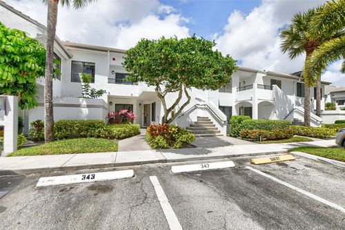 apt-202-7455 Glendevon Ln, Delray Beach, FL, 33446-2877 | Card Image