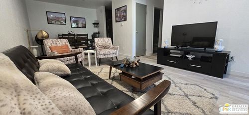 213-2825 N Los Felices Rd, Palm Springs, CA, 92262 | Card Image