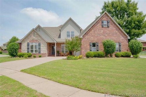 4201 N Lions Ct, Broken Arrow, OK, 74012-0451 | Card Image