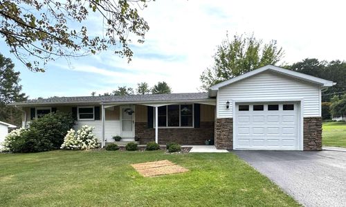 109 Beech Ave, Brookville, PA, 15825-2331 | Card Image