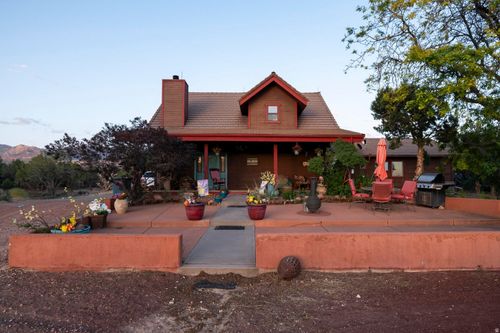 1688 Dammeron Dr E, Dammeron Valley, UT, 84783 | Card Image