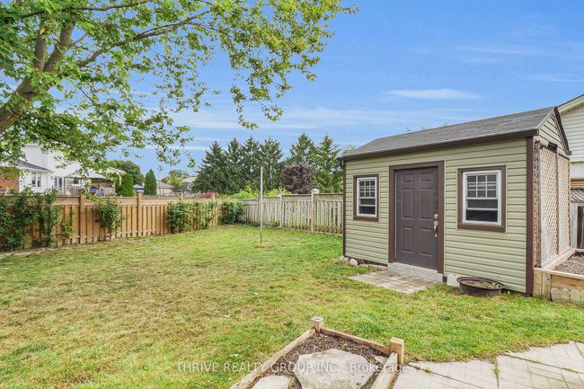 24 Portsmouth Rd, House other with 3 bedrooms, 2 bathrooms and 2 parking in London ON | Image 32