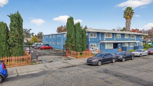 701 Plaza Avenue, Sacramento, CA, 95815 | Card Image