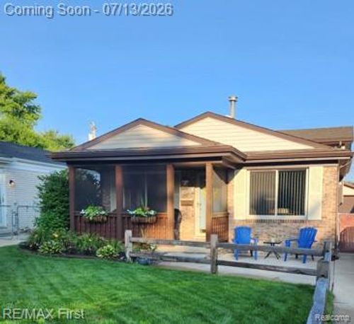 27771 Lorenz St, Madison Heights, MI, 48071-3480 | Card Image