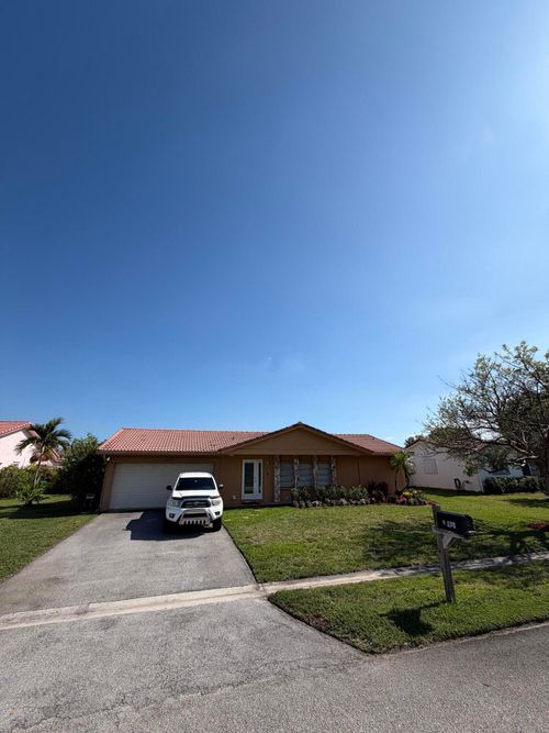 11020 Nw 45th St, Coral Springs, FL, 33065-7767 | Card Image