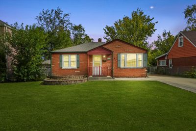 1505 N Rohde Avenue, House other with 2 bedrooms, 1 bathrooms and 2 parking in Berkeley IL | Image 2