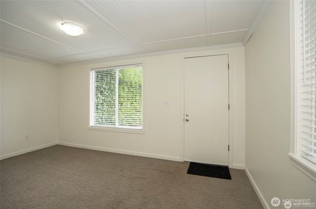 3 space in rear building | Image 21