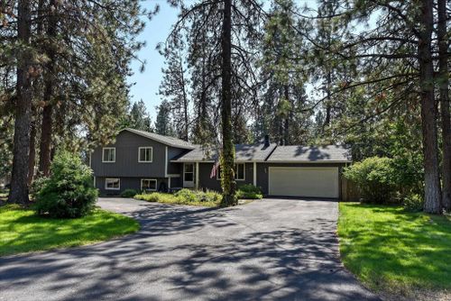 13305 W Meadowview Ln, Nine Mile Falls, WA, 99026 | Card Image