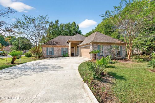 7310 Ahi Dr, Diamondhead, MS, 39525-3903 | Card Image
