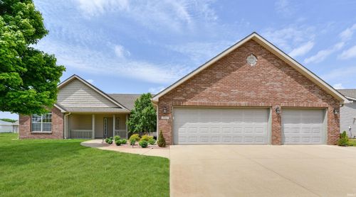 3902 Rushgrove Dr, Lafayette, IN, 47909-8435 | Card Image