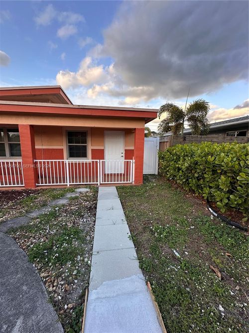 east-6131 Sw 39th St, Miramar, FL, 33023-5105 | Card Image