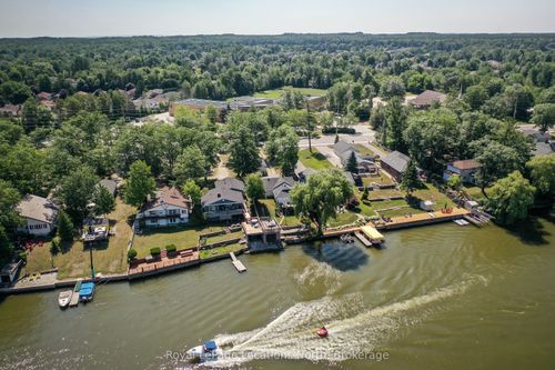 1320 River Rd W, Wasaga Beach, ON, L9Z2W6 | Card Image