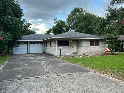 3848 Wentworth Ave, Port Arthur, TX, 77642-4132 | Card Image