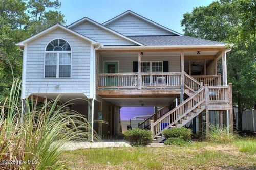 106 Ne 62nd Street, Oak Island, NC, 28465 | Card Image