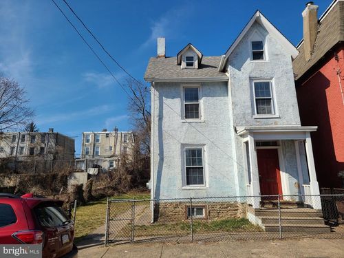 89 E Herman St, PHILADELPHIA, PA, 19144-2016 | Card Image