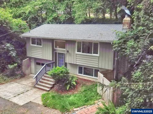1745 Ne West Devils Lake Rd, Lincoln City, OR, 97367-3928 | Card Image