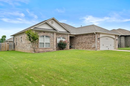2429 Palisade Dr, Cabot, AR, 72023-3684 | Card Image
