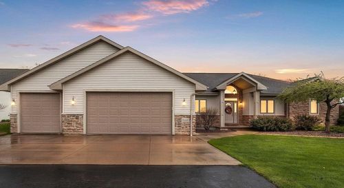 W4847 Cliff View Drive, Sherwood, WI, 54169 | Card Image