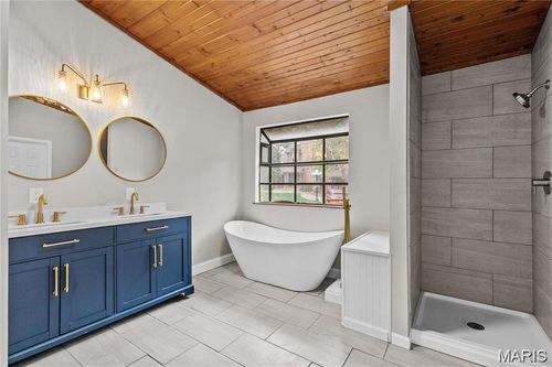 a-2040 Avignon Dr, Saint Charles, MO, 63303-5958 | Card Image