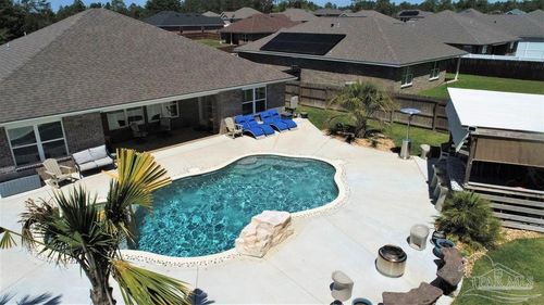 4668 Red Oak Dr, Milton, FL, 32583-5365 | Card Image