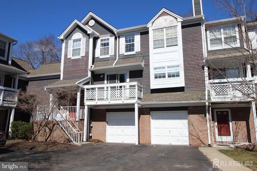 9 Halstead Pl, Princeton, NJ, 08540-6330 | Card Image