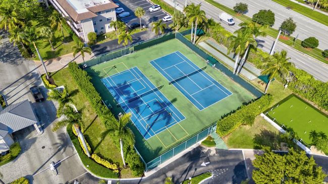 UNIT-402 - 15 Royal Palm Way, Condo with 2 bedrooms, 2 bathrooms and null parking in Boca Raton FL | Image 59