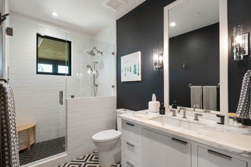 265 Laura Knight, Truckee, CA, 96161-5170 | Card Image