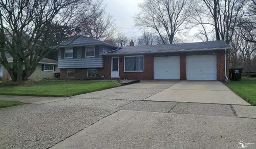 7303 Cranbrook Dr, Lambertville, MI, 48144-9545 | Card Image
