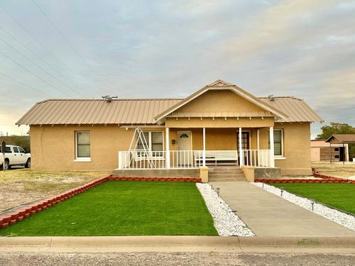 610 W Callaghan St, Fort Stockton, TX, 79735-7009 | Card Image