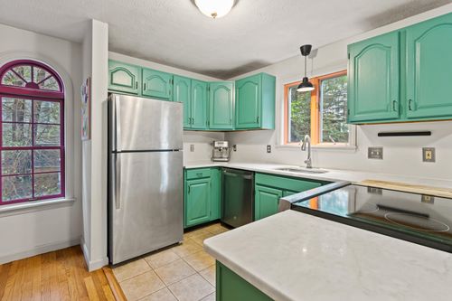 1-150 Brighton Ave, Portland, ME, 04102-2371 | Card Image