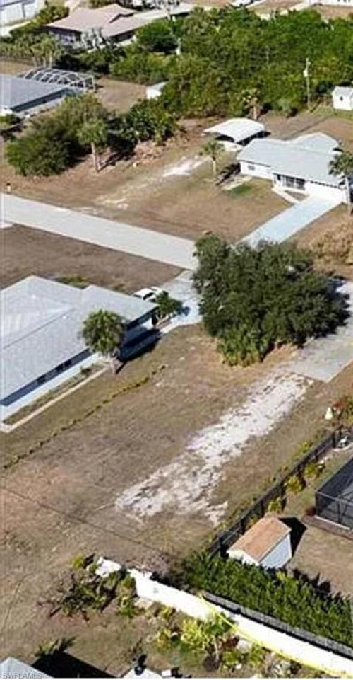 7279 Wicklow Ln, ENGLEWOOD, FL, 34224-7707 | Card Image