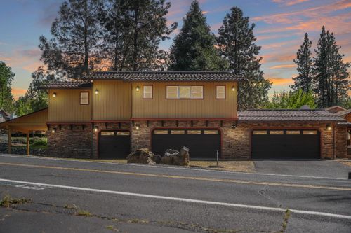 19485 Ferretti Road, Groveland, CA, 95321 | Card Image