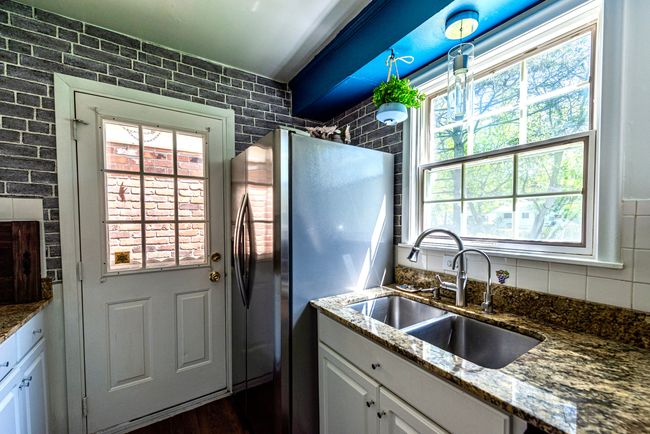 Kitchen | Image 5