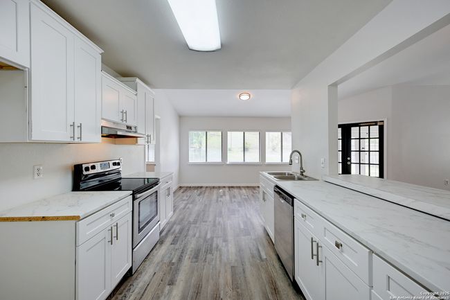 9818 Balanced Rock, House other with 3 bedrooms, 2 bathrooms and null parking in Converse TX | Image 11