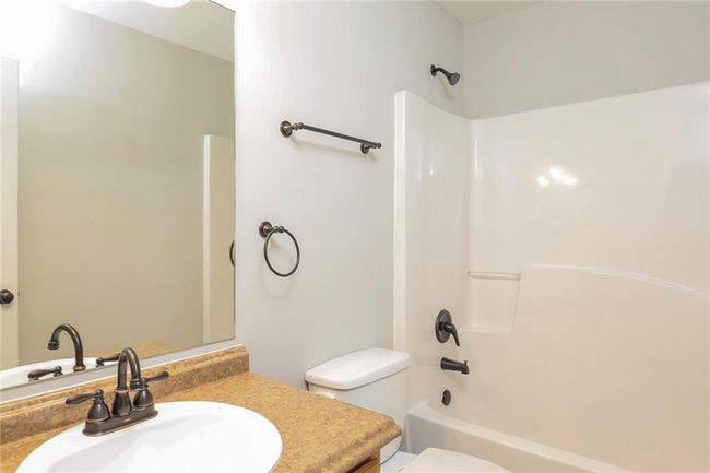 7677 Bowhead Ct, House other with 4 bedrooms, 3 bathrooms and null parking in Fairburn GA | Image 10