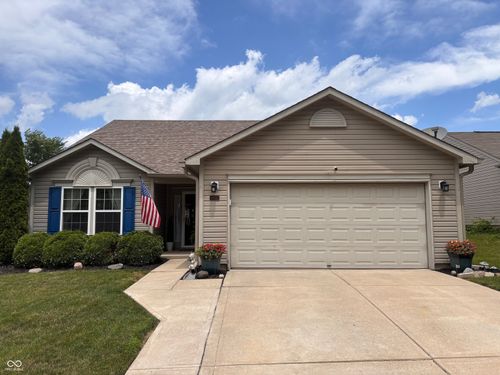 9022 Hosta Way, Camby, IN, 46113-7738 | Card Image