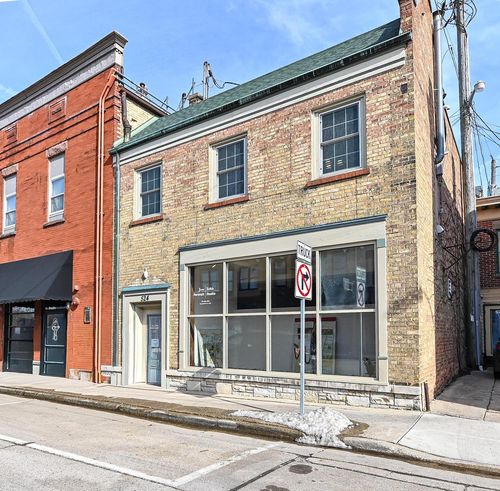 581589-pine-st-524 Milwaukee Avenue, Burlington, WI, 53105 | Card Image