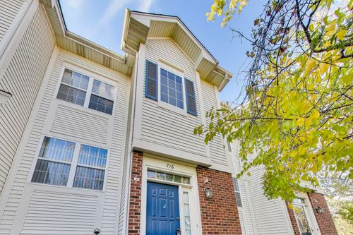716 River Mill Pkwy, Wheeling, IL, 60090-4202 | Card Image