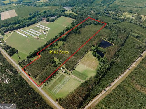 9027 Ga Highway 144 Ne, Surrency, GA, 31563-2639 | Card Image