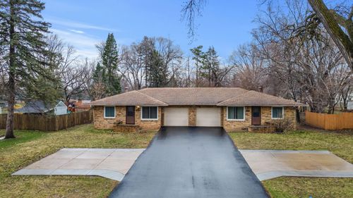 1967 County Road D W, Arden Hills, MN, 55112-3511 | Card Image